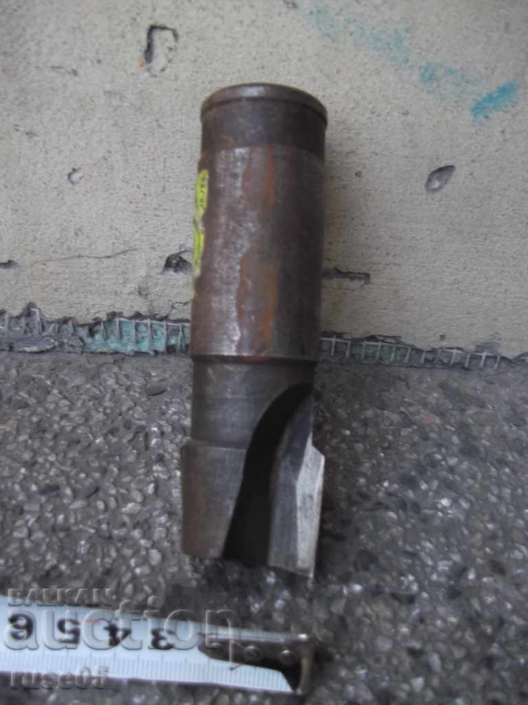 Moara este cu degetul cu preț 15.00 BGN | € 7.67