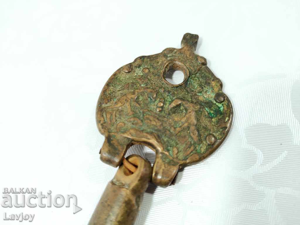 Very old Masat grinder - 6 Very old Masat grinder - 6