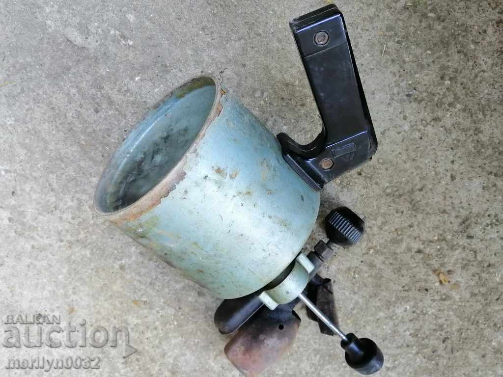 Delivery of Petrol Pepper Gasoline Lamp, WORKING Delivery of Petrol Pepper Gasoline Lamp, WORKING