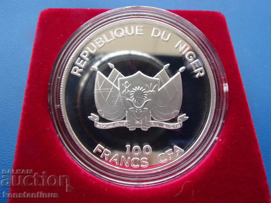 Niger 100 Franci 2001 UNC PROOF Argint Rare cu preț € 58.80 | 115.00 BGN