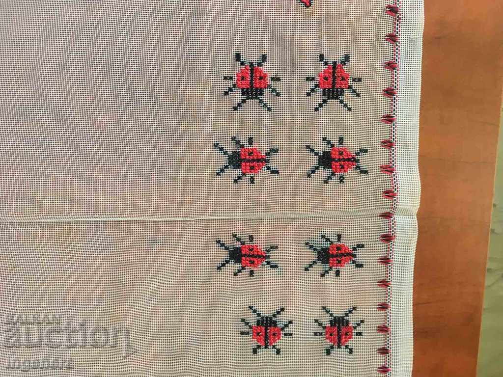 SQUARE HAND SEWED TULLE-70 X 70 CM with price 25.00 BGN | € 12.78 SQUARE HAND SEWED TULLE-70 X 70 CM with price 25.00 BGN | € 12.78