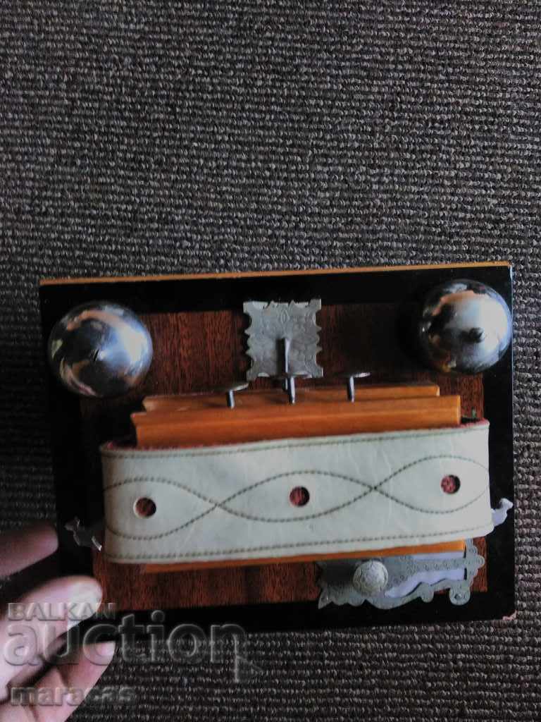 Soviet accordion Bayan rare model with price 200.00 BGN | € 102.26 Soviet accordion Bayan rare model with price 200.00 BGN | € 102.26