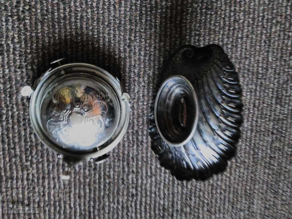 Παλιό μπολ ζάχαρης και κουτάλι με τιμή 68.00 BGN | € 34.77 Παλιό μπολ ζάχαρης και κουτάλι με τιμή 68.00 BGN | € 34.77