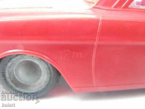 Аукцион СТАРА КОЛА FORD TAUNUS LEMEZ CAR TOY ИГРАЧКА Аукцион СТАРА КОЛА FORD TAUNUS LEMEZ CAR TOY ИГРАЧКА