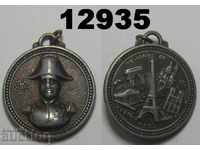 Souvenir de Paris Napoleon rare large pendant