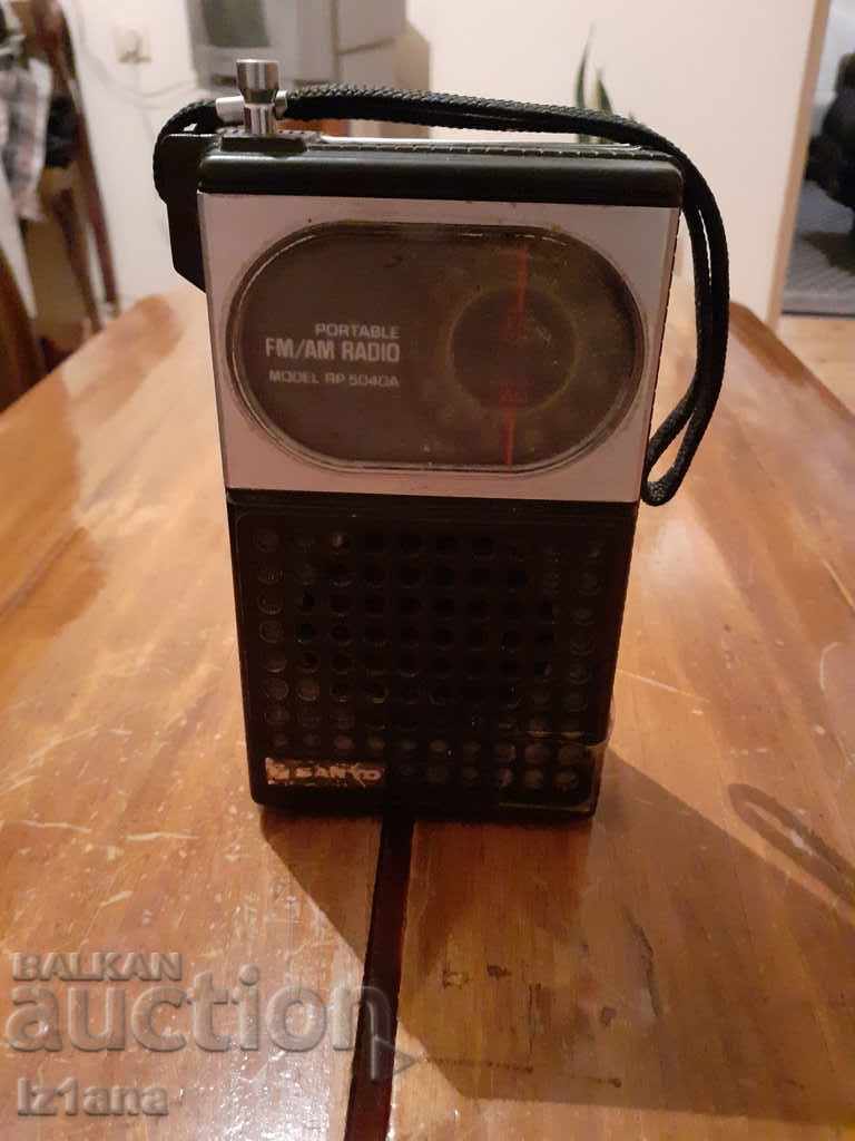 Old radio, SANYO radio