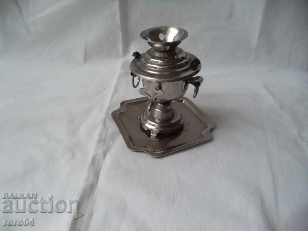 SAMOVAR - MINION - 5 SAMOVAR - MINION - 5