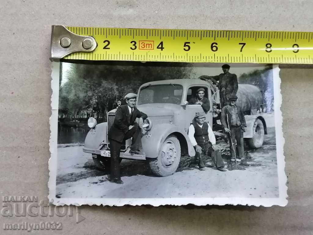 Φωτογραφική φωτογραφία χαρτιού στη δεκαετία του 1940 με τιμή 15.00 BGN | € 7.67