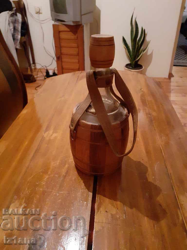 Παράδοση Παλιό μπουκάλι Τροϊανικής δαμάσκηνου, σουβενίρ Παράδοση Παλιό μπουκάλι Τροϊανικής δαμάσκηνου, σουβενίρ