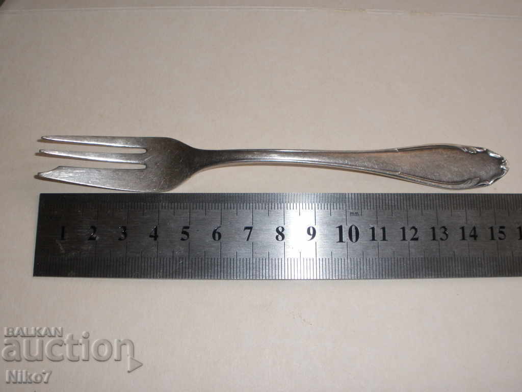 Παράδοση Παλιό [δεκαετία 1920], επάργυρο πιρούνι για κέικ.