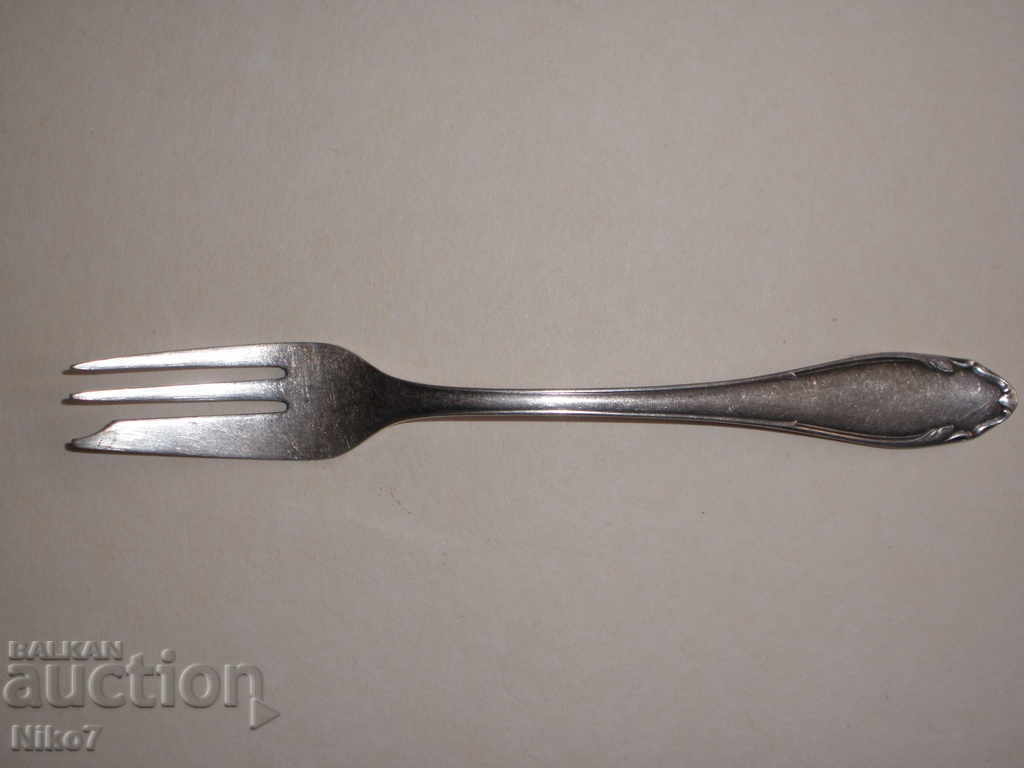 Old [1920s], silver-plated cake fork.