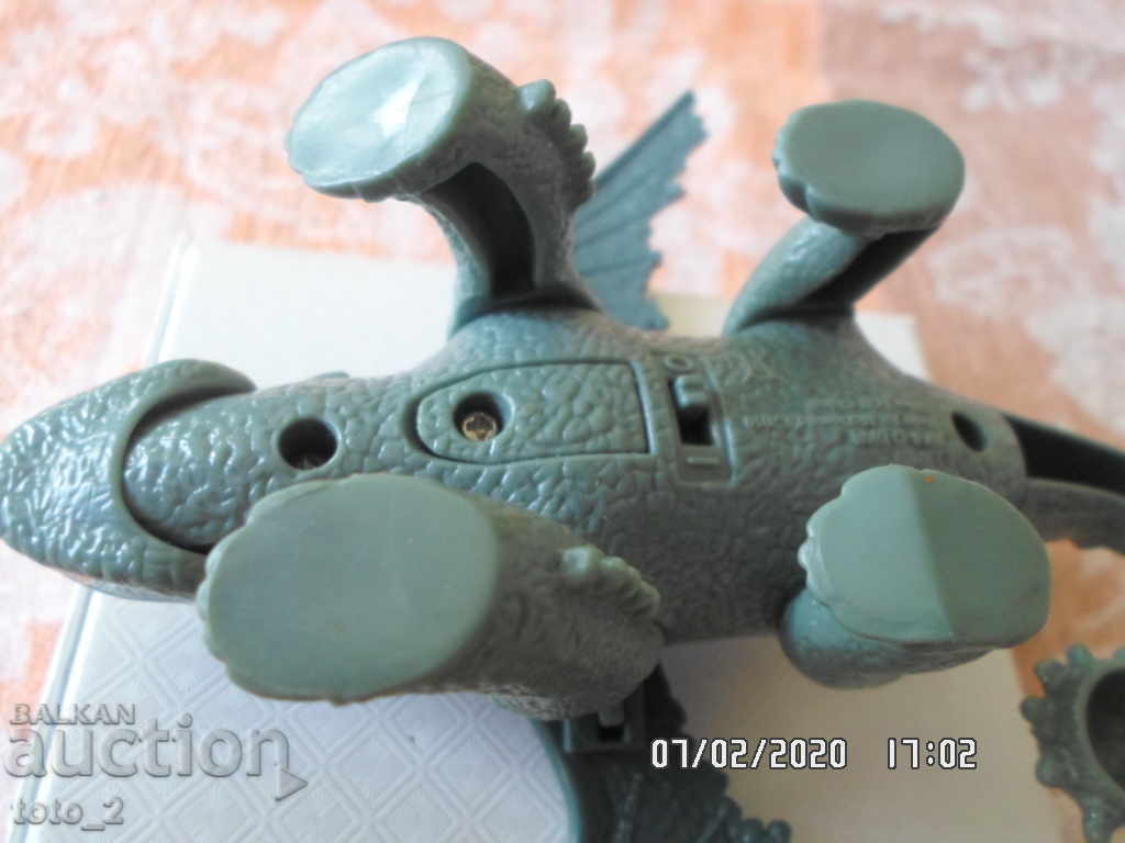 Παράδοση Το ΣΧΕΔΙΟ DYNOSAUR του MCDONALD Παράδοση Το ΣΧΕΔΙΟ DYNOSAUR του MCDONALD