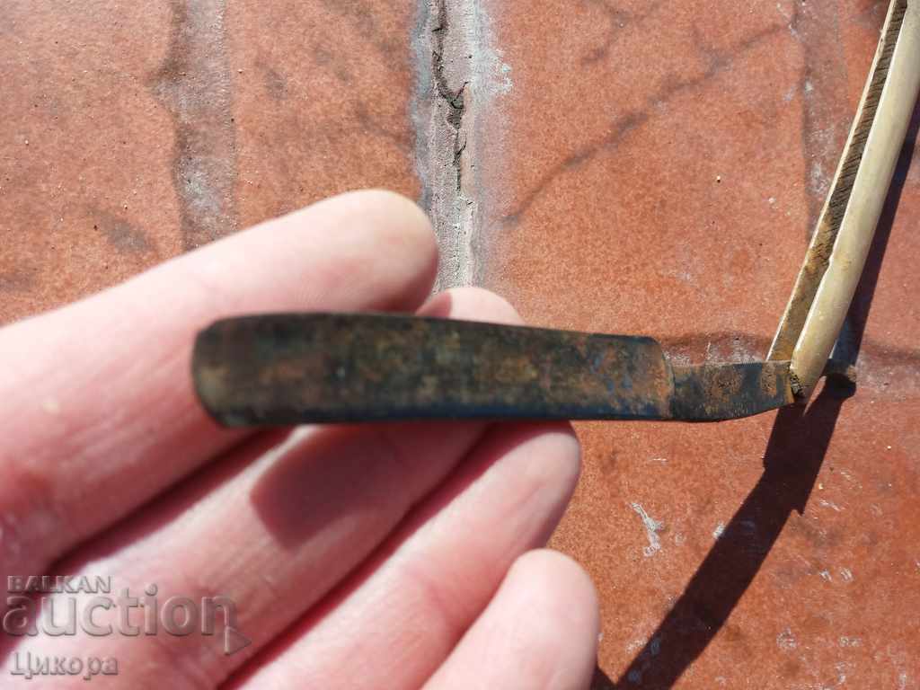 STAR GERMAN BRUSH with price 20.00 BGN | € 10.23