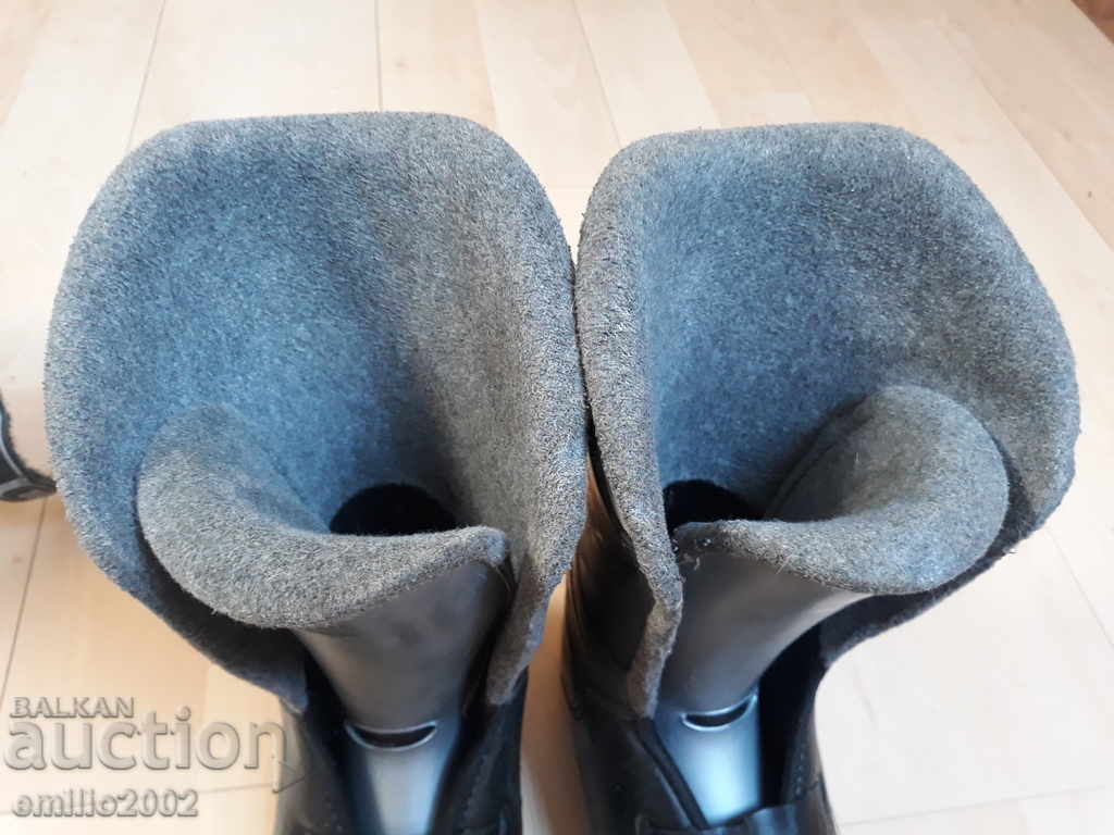 Ski boots number 26.5 or 40.5 - 6 Ski boots number 26.5 or 40.5 - 6