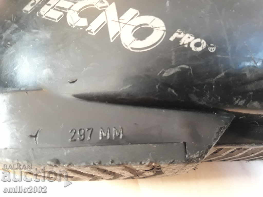 Ski boots number 26.5 or 40.5 - 7 Ski boots number 26.5 or 40.5 - 7