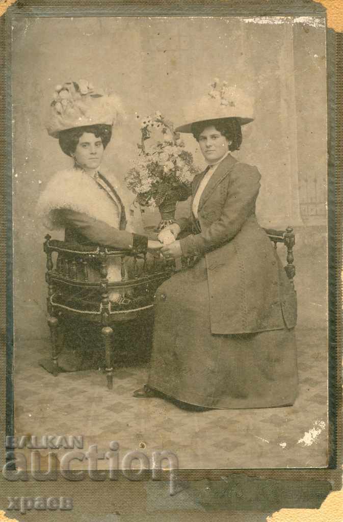 СТАРА ФОТОГРАФИЯ - КАРТОН - СОТИРОВ - СВИЩОВ - 1682