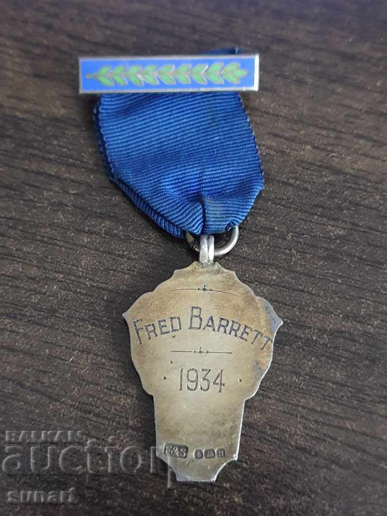LOT OF 2 ANTIQUE ENGLISH MASONIC ORDER MEDALS 1909 AND 1934 - 5