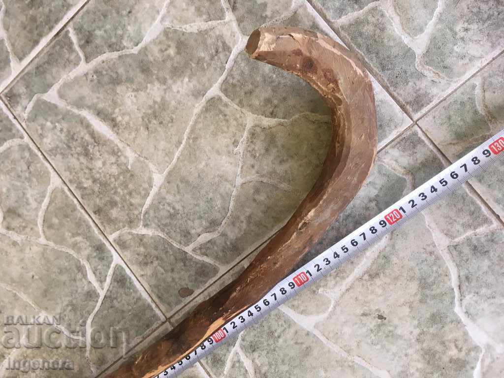 Delivery of CANE OLD GEGA NATURAL WOOD CARVED BY NATURE Delivery of CANE OLD GEGA NATURAL WOOD CARVED BY NATURE