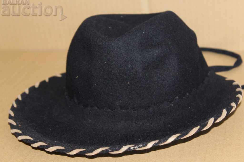 1930s FASHIONABLE WOMEN'S HAT CITY COCOON CHAPEL PERFECT