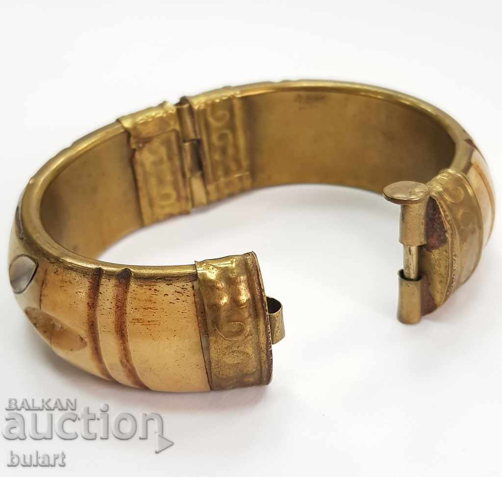 Δημοπρασία Όμορφο παλιό βραχιόλι διακοσμημένο vintage βραχιόλι Δημοπρασία Όμορφο παλιό βραχιόλι διακοσμημένο vintage βραχιόλι