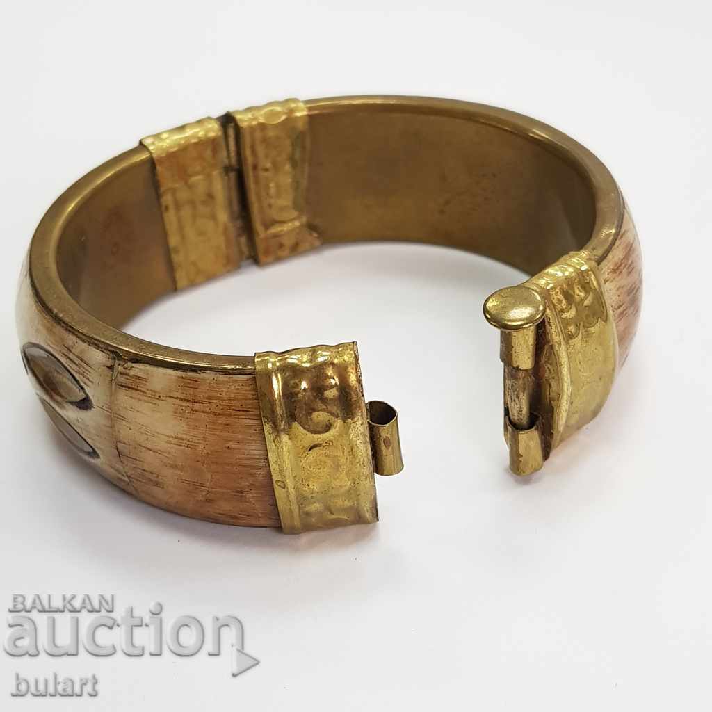 Licitație Frumos bratara veche ornamentata bratara vintage Licitație Frumos bratara veche ornamentata bratara vintage