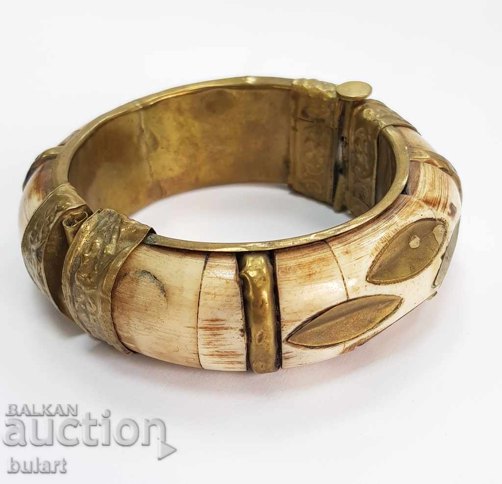 Beautiful old bracelet with ornaments ornamented vintage bracelet with price 40.00 BGN | € 20.45