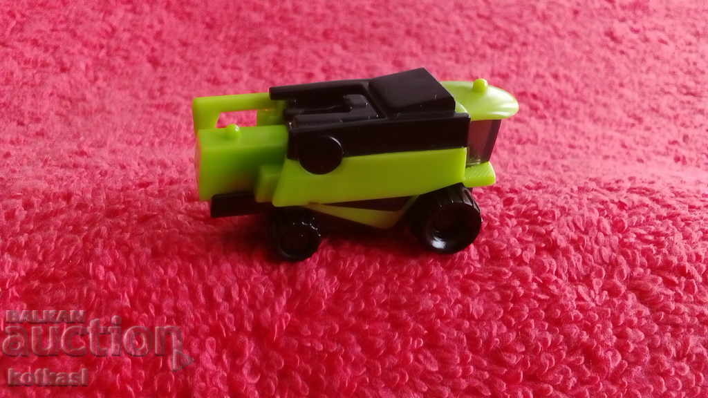 Auction Small Plastic Combine Harvester Model Auction Small Plastic Combine Harvester Model