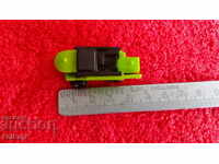 Μικρό πλαστικό μοντέλο θεριζοαλωνιστικής μηχανής