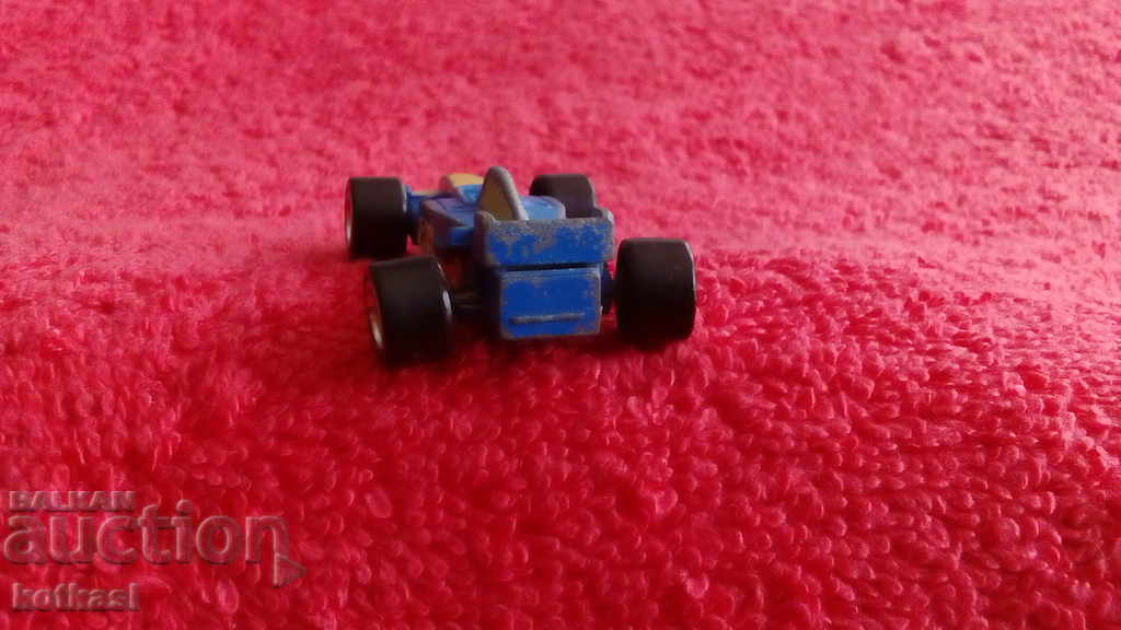 Little old metal Formula 1 car - 5 Little old metal Formula 1 car - 5