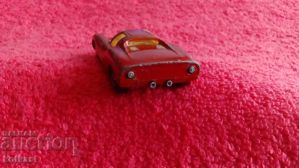 Old solid metal MATCHBOX PORSCHE 910 ENGLAND PORSCHE - 5 Old solid metal MATCHBOX PORSCHE 910 ENGLAND PORSCHE - 5
