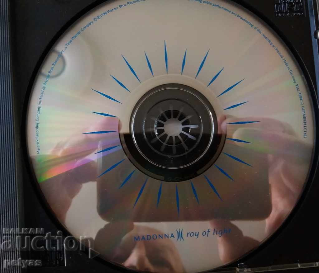 CD - Madonna - Ray of light - CD with price 6.50 BGN | € 3.32 CD - Madonna - Ray of light - CD with price 6.50 BGN | € 3.32