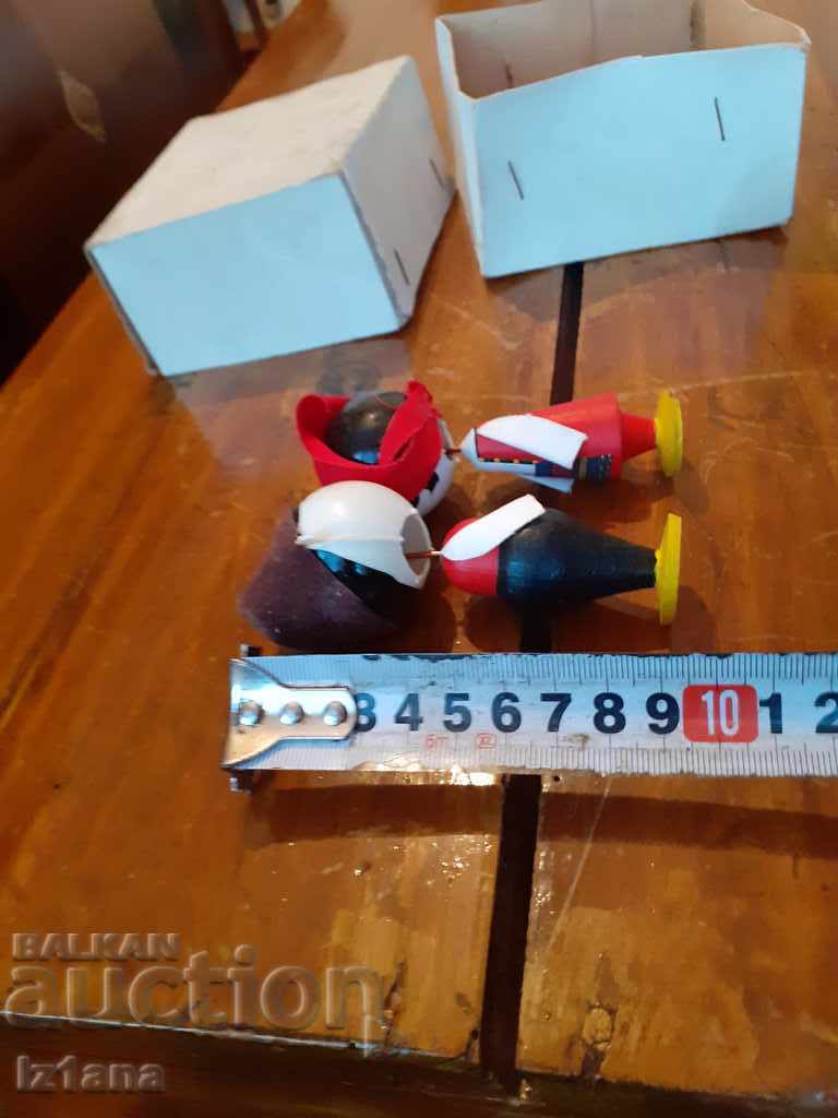 Παράδοση Παλιά ξύλινα κούκλες Παράδοση Παλιά ξύλινα κούκλες