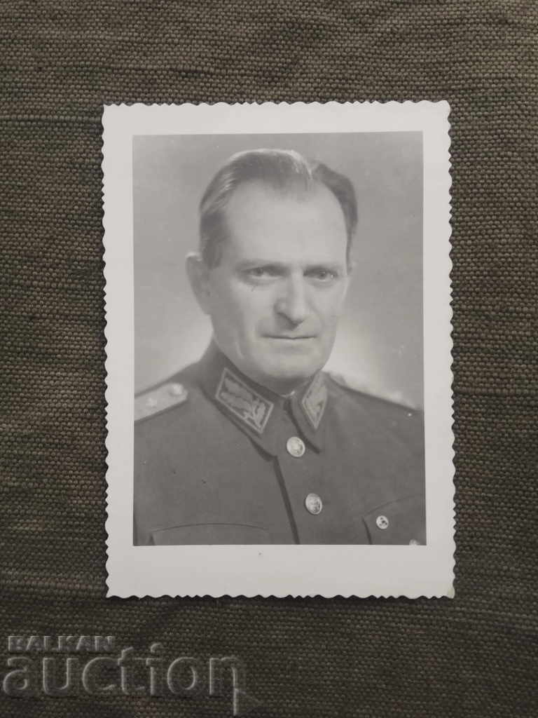 Γενικός από τον Σοσιαλισμό