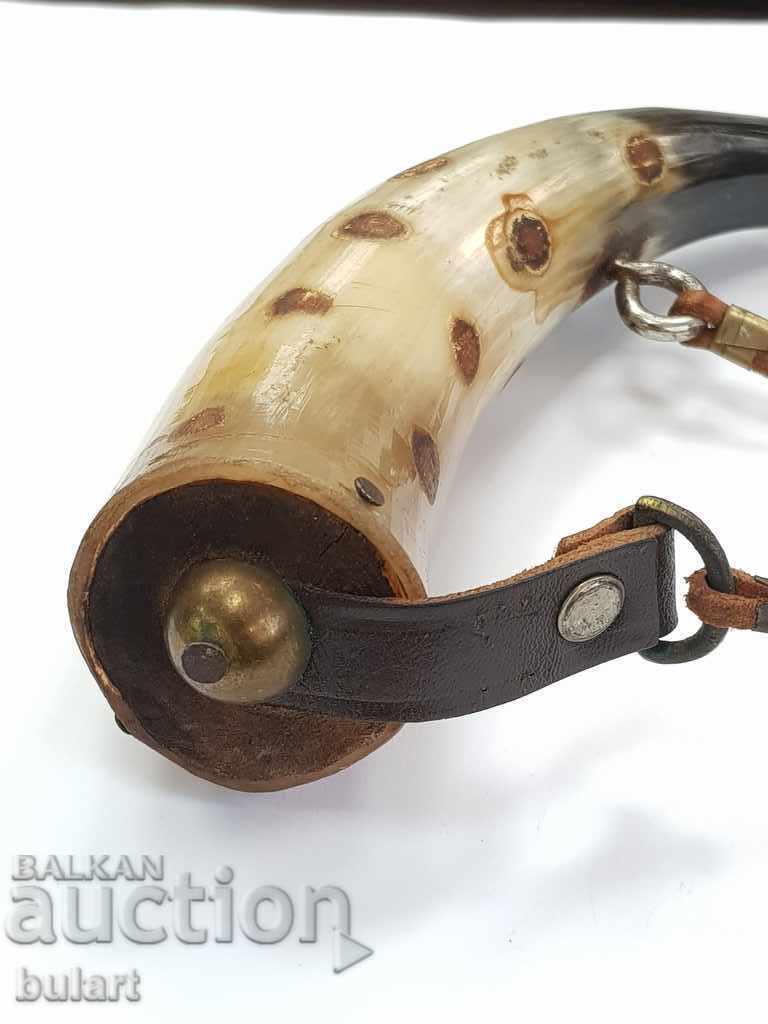 Licitație Cornul de vânătoare de stele PĂTURI DE VÂNZARE Licitație Cornul de vânătoare de stele PĂTURI DE VÂNZARE