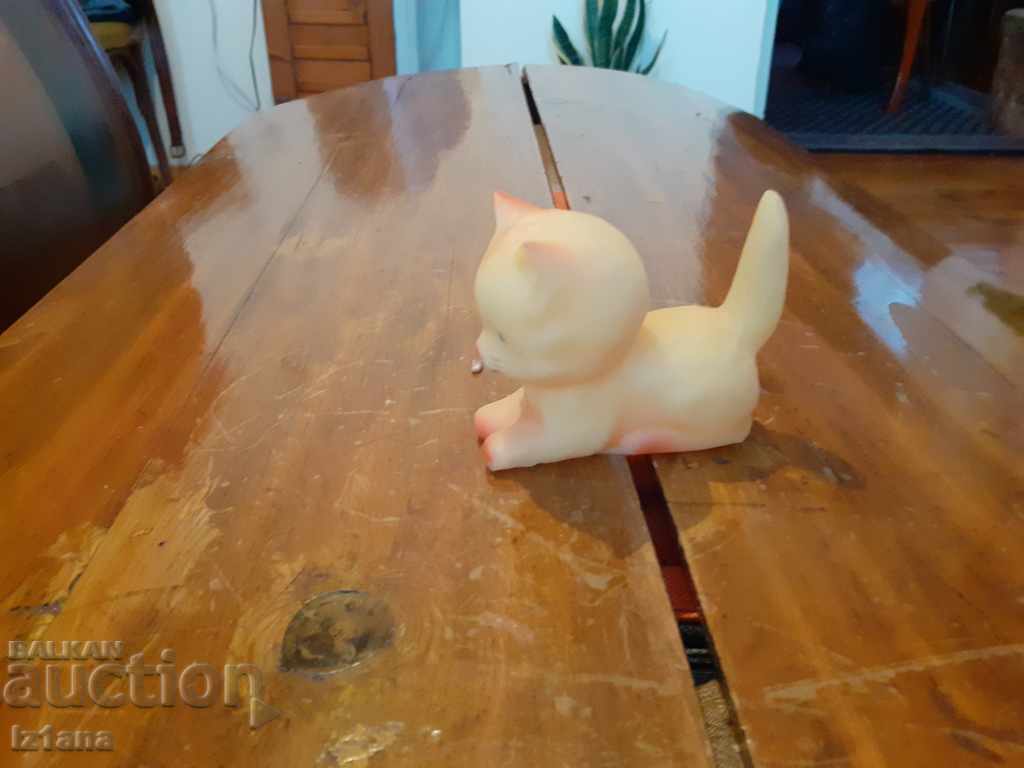 Old children's toy, kitten, cat with price 16.00 BGN | € 8.18 Old children's toy, kitten, cat with price 16.00 BGN | € 8.18