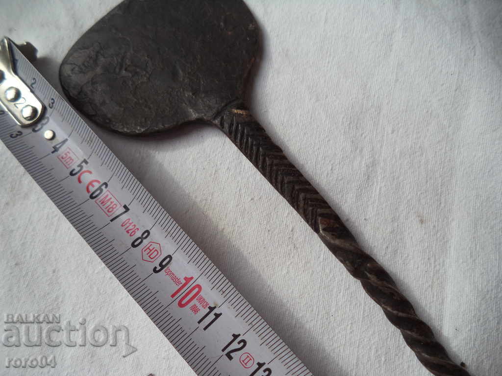 Delivery of BEAUTIFUL OLD FORGED BIT / BIT Delivery of BEAUTIFUL OLD FORGED BIT / BIT