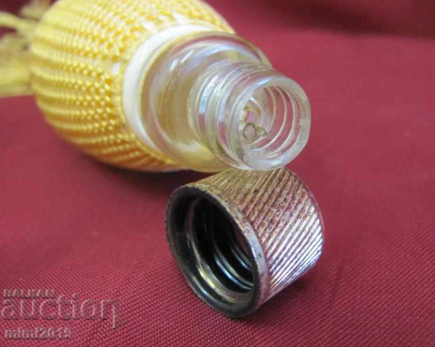 Delivery of 19th century Medical Glass Bottle Bottle Inhaler with pump