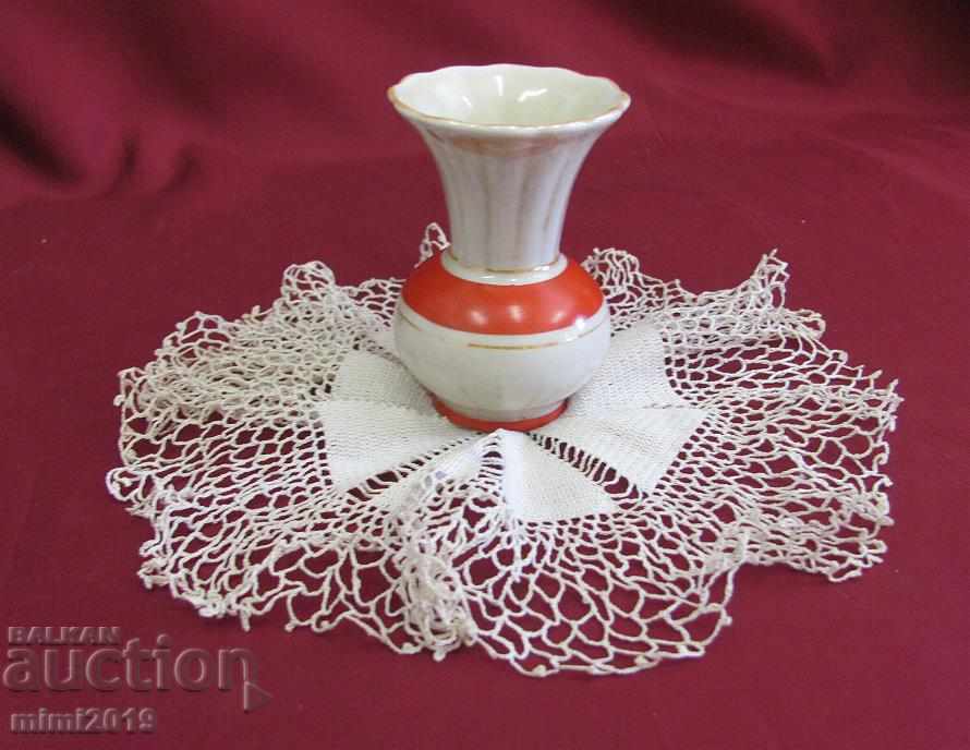 30s Original Porcelain Vase and Hand Knit Box