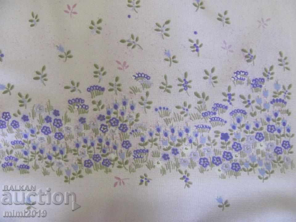 Auction  Old Ladies Scarf LEONARDI