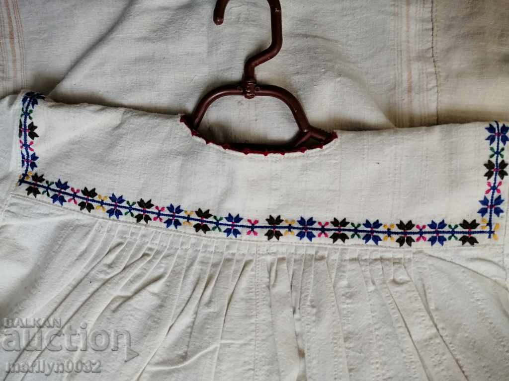 Δημοπρασία Κεντητό πουκάμισο φόρεμα κέντημα δαντέλα Δημοπρασία Κεντητό πουκάμισο φόρεμα κέντημα δαντέλα