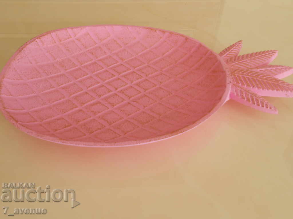 Very beautiful decoration of pineapple fruit in pink, MDF, new - 6 Very beautiful decoration of pineapple fruit in pink, MDF, new - 6