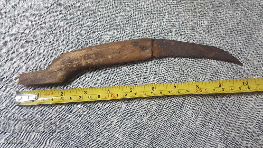 Auction Antique leg 2 Auction Antique leg 2