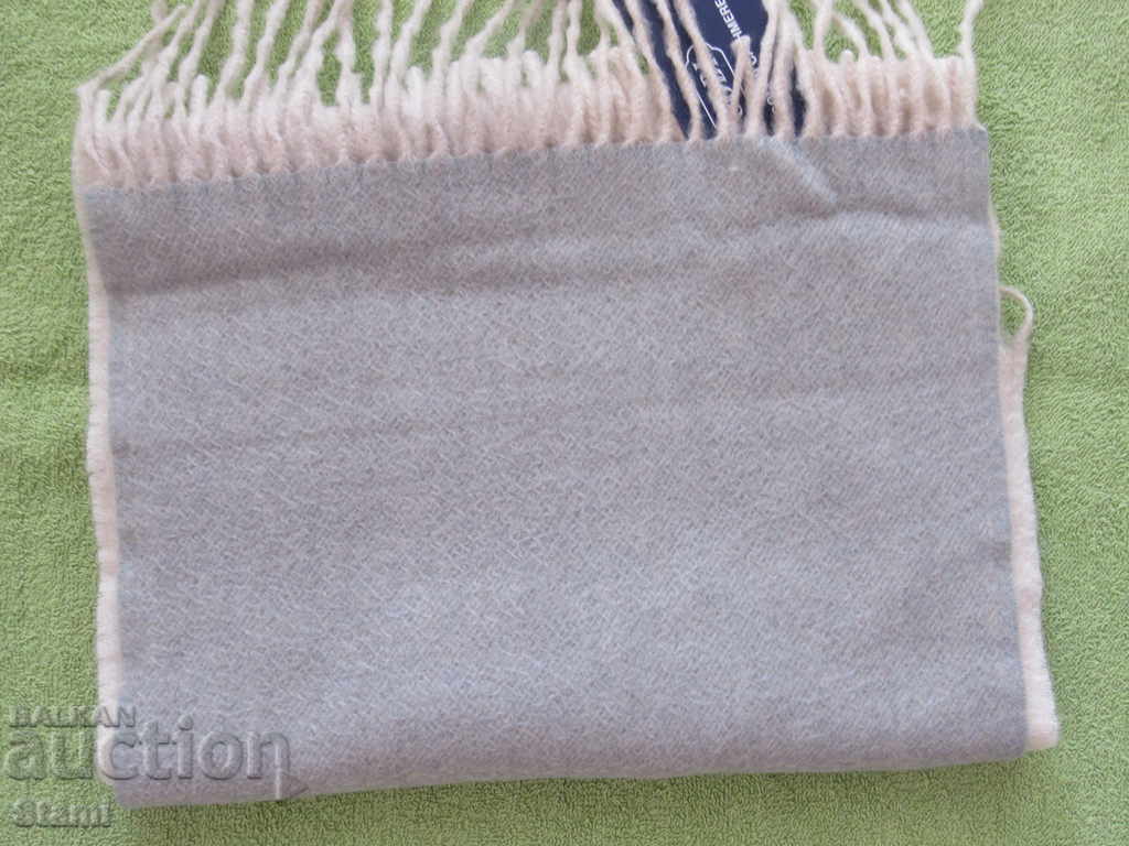 Delivery of New cashmere scarf milky white and gray GOBI, Mongolia