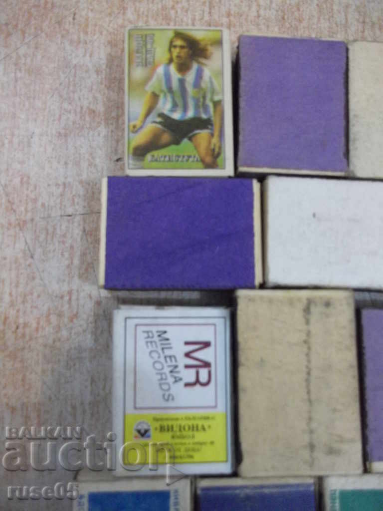 Delivery of Lot of 32 pcs. matches Delivery of Lot of 32 pcs. matches