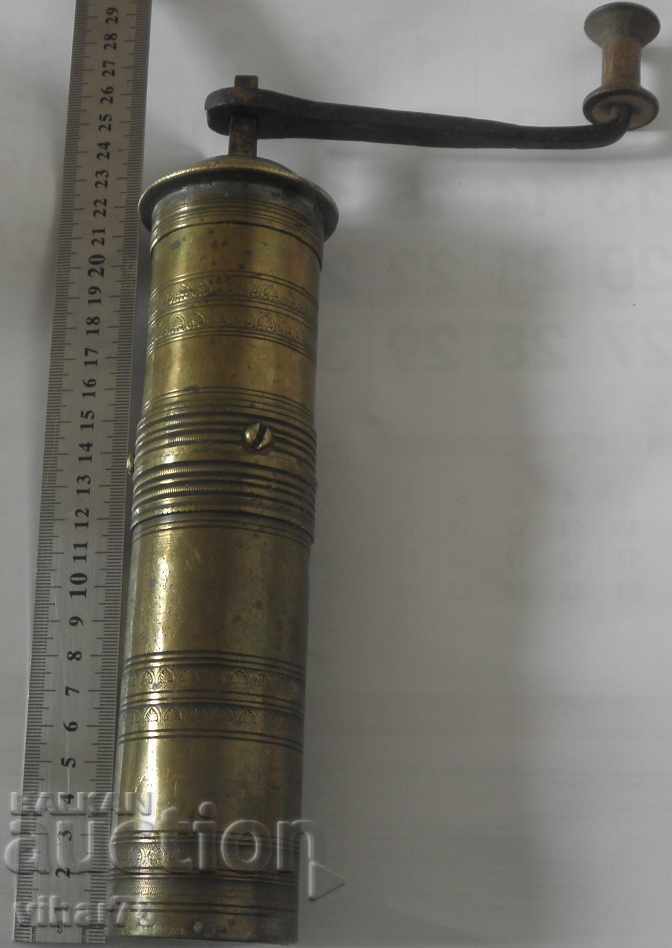 Delivery of Coffeemaker big bronze old Delivery of Coffeemaker big bronze old