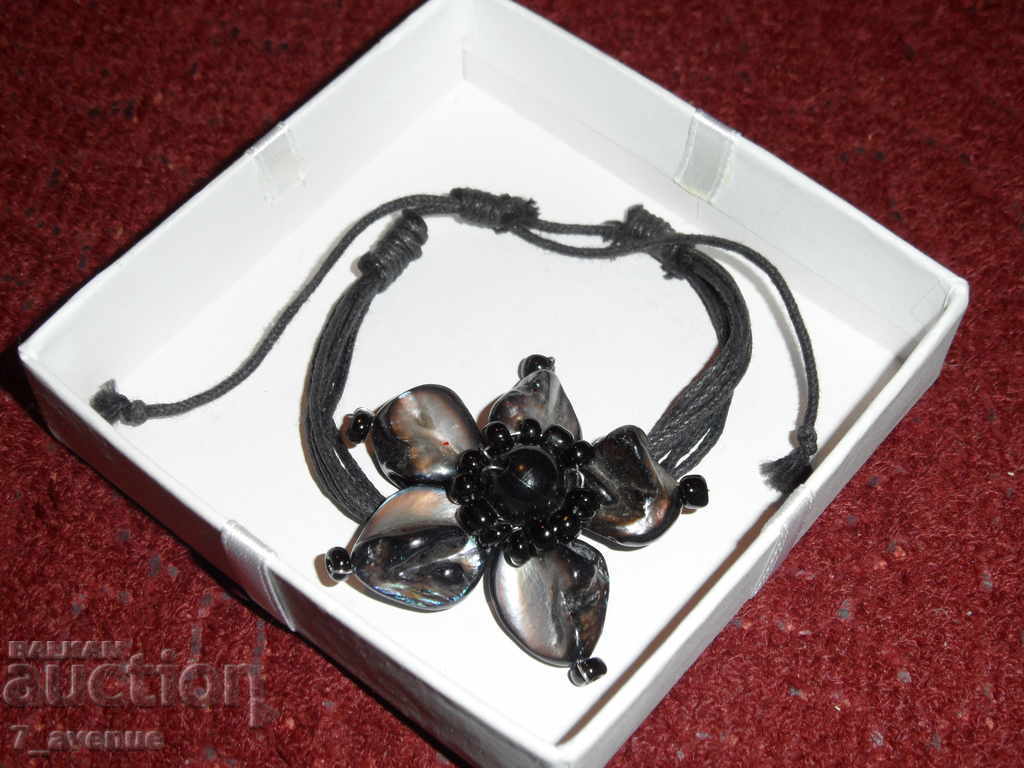 Licitație GRIVNĂ cu floare