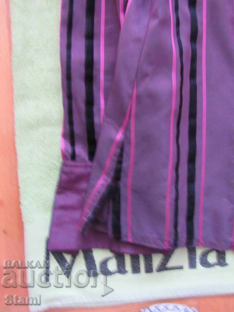 Delivery of Women's purple blouse with taffeta strip, size 50 Delivery of Women's purple blouse with taffeta strip, size 50
