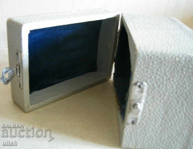 Auction  Rare Microphone Box RFT KM 8157 SENNHEISER