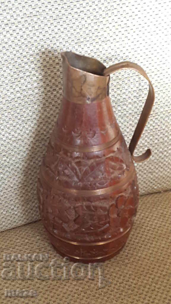 Wooden hand-carved pitcher with price 44.00 BGN | € 22.50 Wooden hand-carved pitcher with price 44.00 BGN | € 22.50