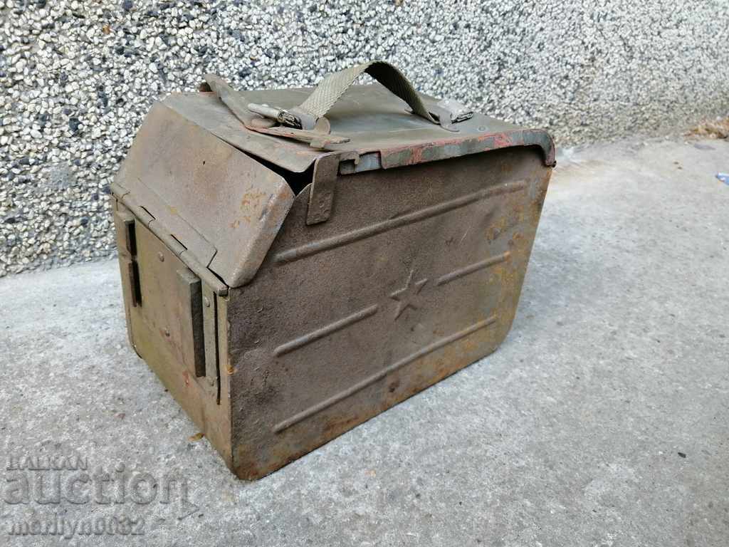Метална кутия, патронно сандъче за картечница Владимиров